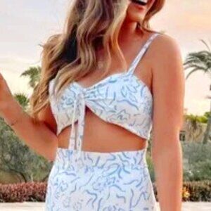 Resa Tie Front Crop Top